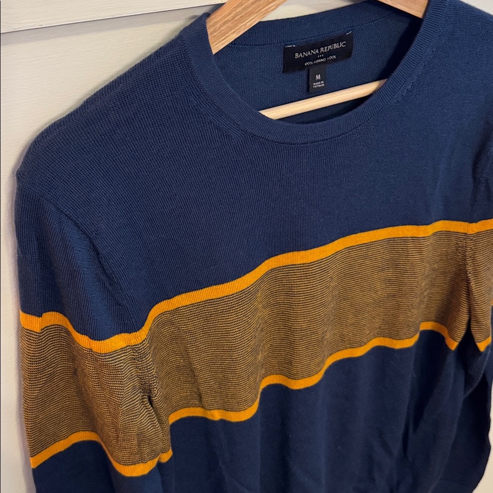Banana Republic Men's 100% Merino Wool Crewneck Sweater Blue Mustard Size M - Picture 3 of 6